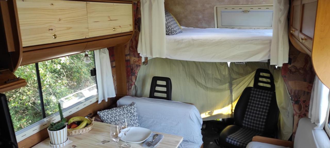 Charmant Camping-Car A La Campagne Labessiere-Candeil Exterior foto
